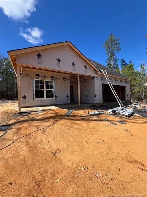 335 Flying Bolt Dr, Raeford, NC 28376