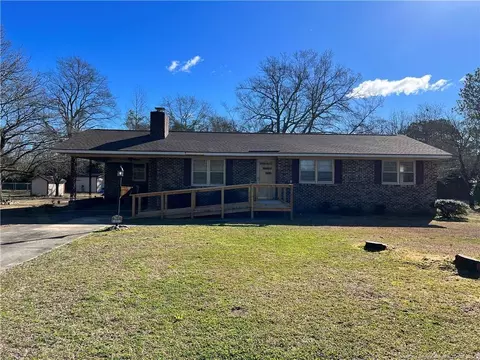 407 Friendly St, Fairmont, NC 28340