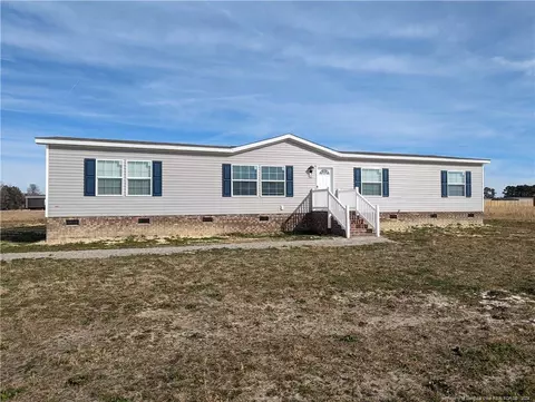 53 Augustine Dr, Saint Pauls, NC 28384