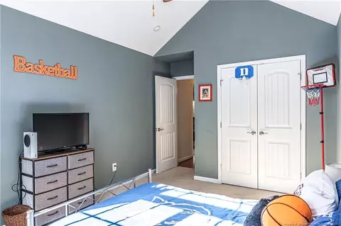 Bedroom - 95 Rutledge Ln, Pinehurst, NC 28374 photo 4 of 6