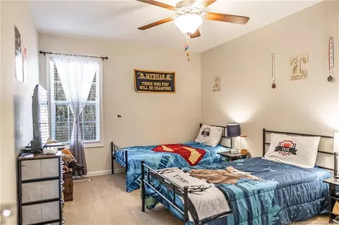 Bedroom - 95 Rutledge Ln, Pinehurst, NC 28374 photo 5 of 6