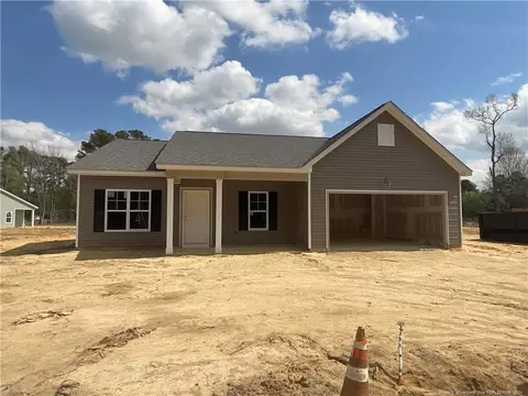 210 Washington St, Parkton, NC 28371