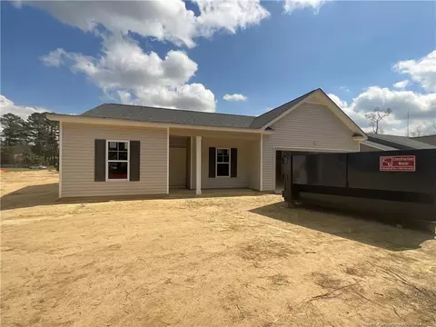 212 Washington St, Parkton, NC 28371