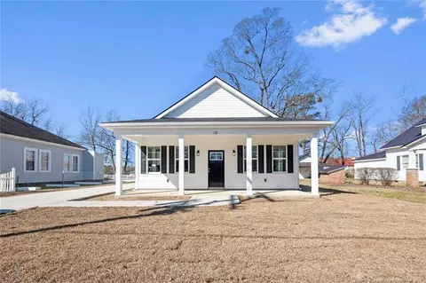 118 Hillsboro St, Stedman, NC 28391