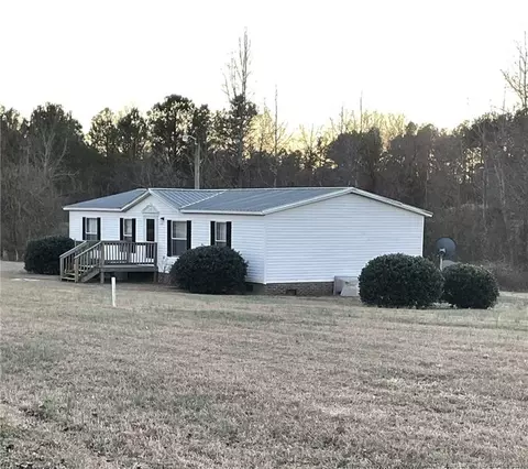 110 O Quinn Ln, Cameron, NC 28326