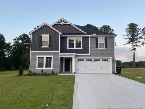 115 Pine Needle Dr, Salemburg, NC 28385