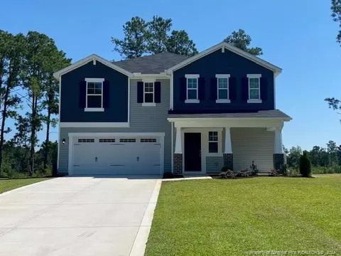 113 Pine Needle Dr, Salemburg, NC 28385