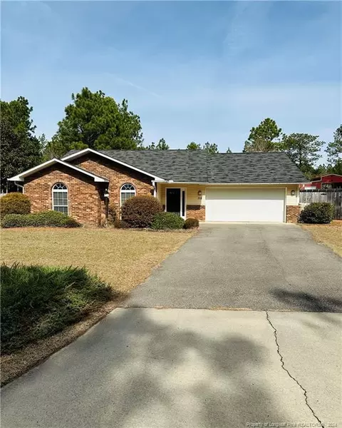 115 Sparrow Ct, Aberdeen, NC 28315