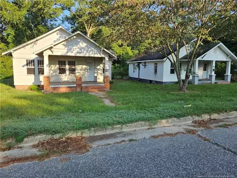 98 96 Fayetteville St, Parkton, NC 28371
