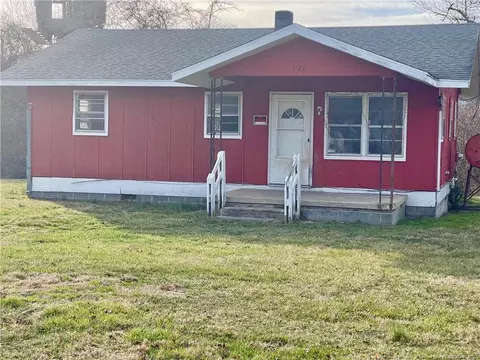 120 S Thomas St, Fletcher, NC 28732