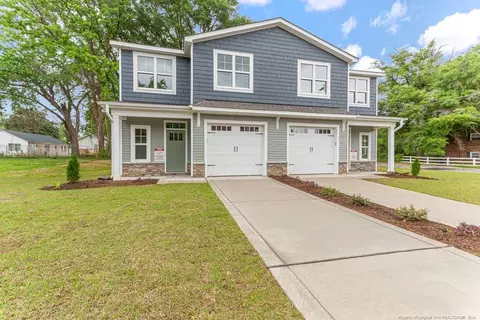 1102 Simpson St, Fayetteville, NC 28305