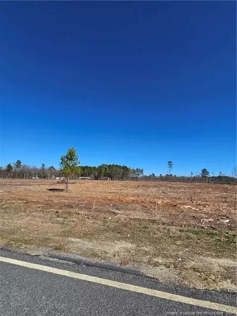 9 Clark Road, Maxton, NC 28364