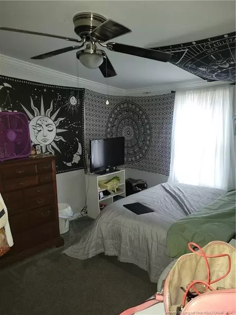 1611 Union Grove Church Rd, Dunn, NC 28334