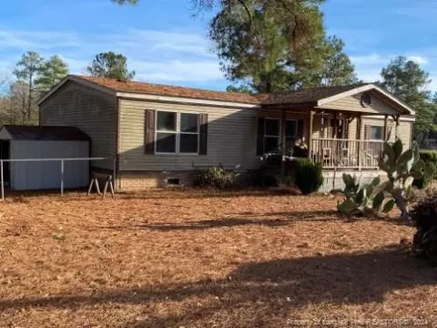 204 Bowers Rd, Raeford, NC 28376