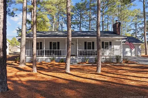 135 Laurel Oak Ln, Pinebluff, NC 28373