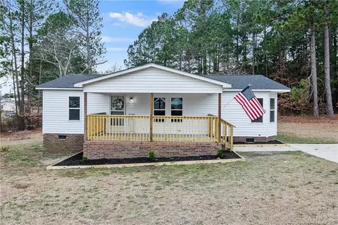 94 Old Forte Trl, Spring Lake, NC 28390