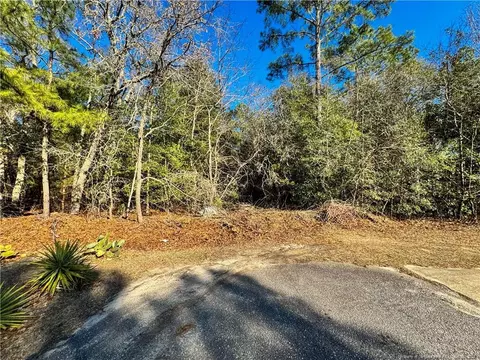 Wuycik Road, Fayetteville, NC 28306