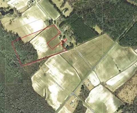 Bear Lane, Lumberton, NC 28360 photo 2