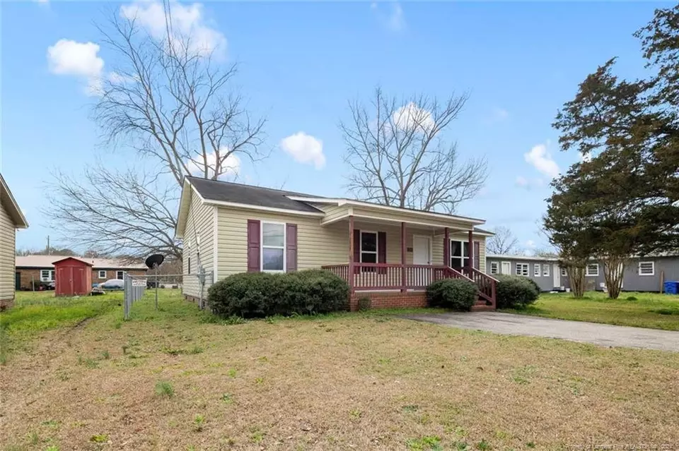 424 Vanstory, Fayetteville, NC 28301 25 Photos Movoto