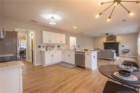 Dining - 46 Spindale Pl, Cameron, NC 28326 photo 2 of 2