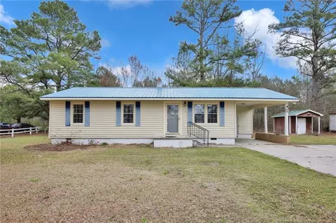 60 Marcus Rd, Pembroke, NC 28372