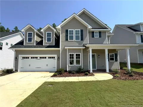 155 Rough Ridge Trl, Aberdeen, NC 28315