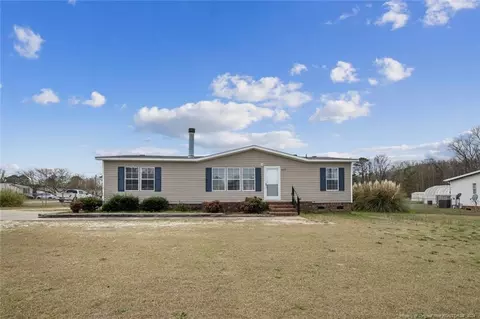 823 Blue Rd, Parkton, NC 28371