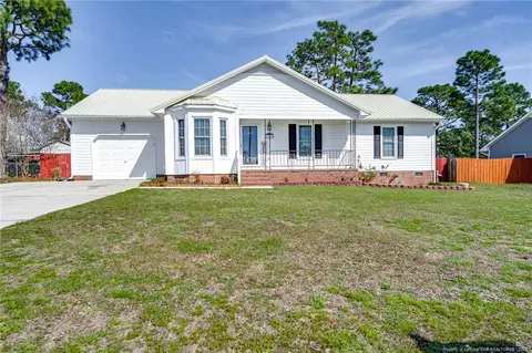 3426 Masters Dr, Hope Mills, NC 28348