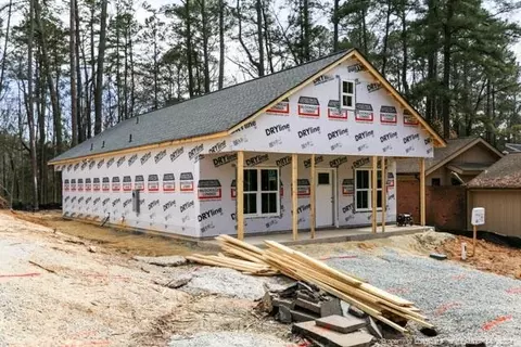 307 Harbor Trce, Sanford, NC 27332