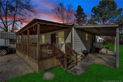 5443 Cecily Cir, Hope Mills, NC 28348