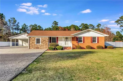 657 Forest Rd, Lumberton, NC 28358