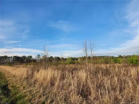 5558 Wade Stedman Rd, Wade, NC 28395