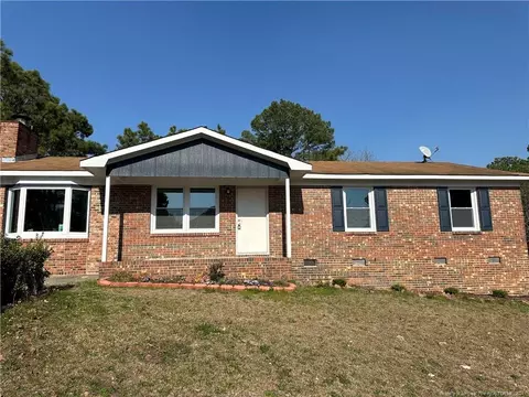 3322 Antler Dr, Spring Lake, NC 28390