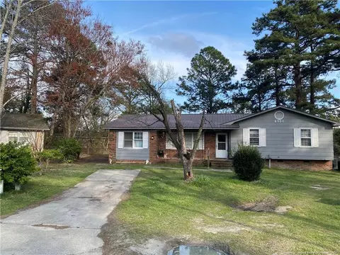 6301 Brussels Ct, Fayetteville, NC 28304