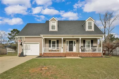 2010 Windlock Dr, Fayetteville, NC 28304