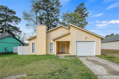 129 Maranatha Cir, Spring Lake, NC 28390