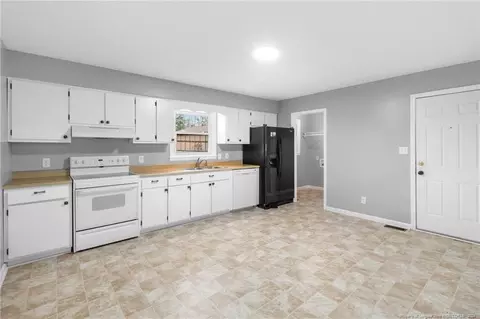 215 Rosebud St, Spring Lake, NC 28390 photo 6
