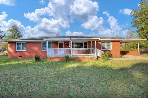 500 S 4th St, Spring Lake, NC 28390