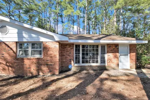 1215 1217 Pamalee Dr, Fayetteville, NC 28303