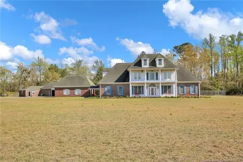 10929 Norris Rd, Roseboro, NC 28382
