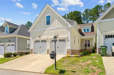 169 Pine Hawk Dr, Spring Lake, NC 28390