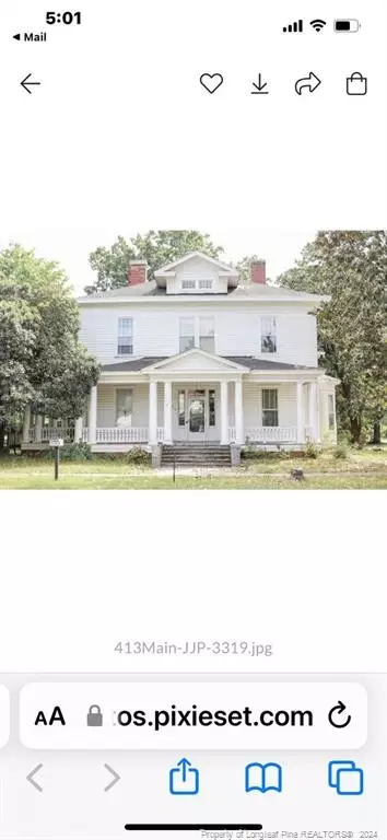 413 W Main St W, Rowland, NC 28383