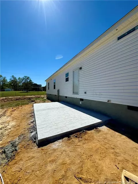 903 Loop Rd, Bunnlevel, NC 28323 photo 4