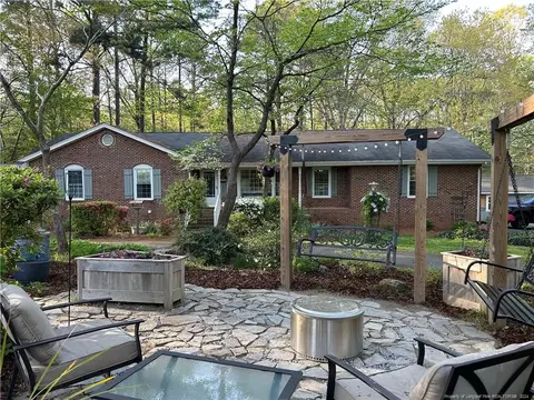 87 Cowboy Ln, Sanford, NC 27330