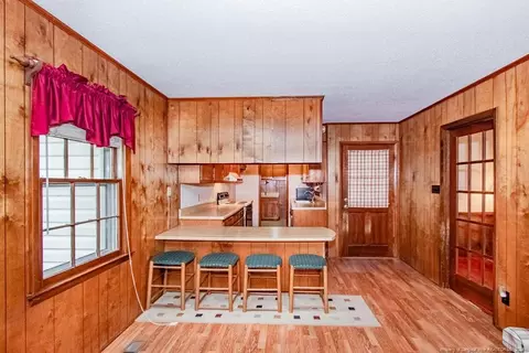Dining - 752 Nc 210 Hwy E, Harrells, NC 28444 photo 1 of 1
