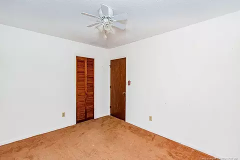 Bedroom - 752 Nc 210 Hwy E, Harrells, NC 28444 photo 5 of 5