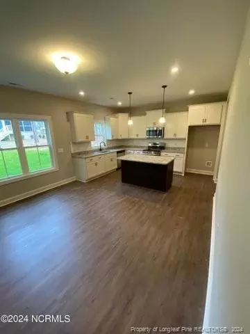 728 Elderberry Dr, Vass, NC 28394 photo 11