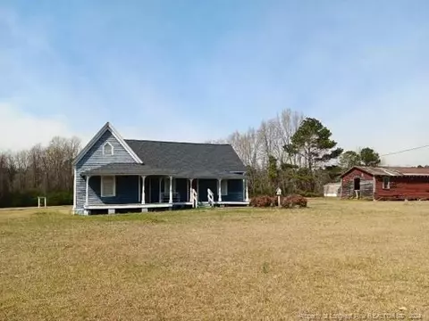 1094 Bull Tail Rd, Harrells, NC 28444