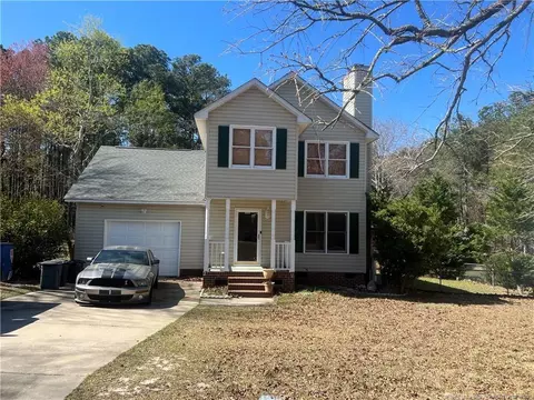 267 Oakwater Dr, Cameron, NC 28326