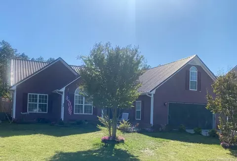 317 Somerset Dr, Raeford, NC 28376
